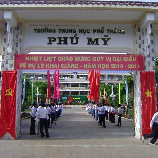 THPT Phú Mỹ