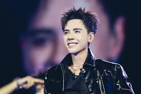 Quang Hùng MasterD Fan Gruop